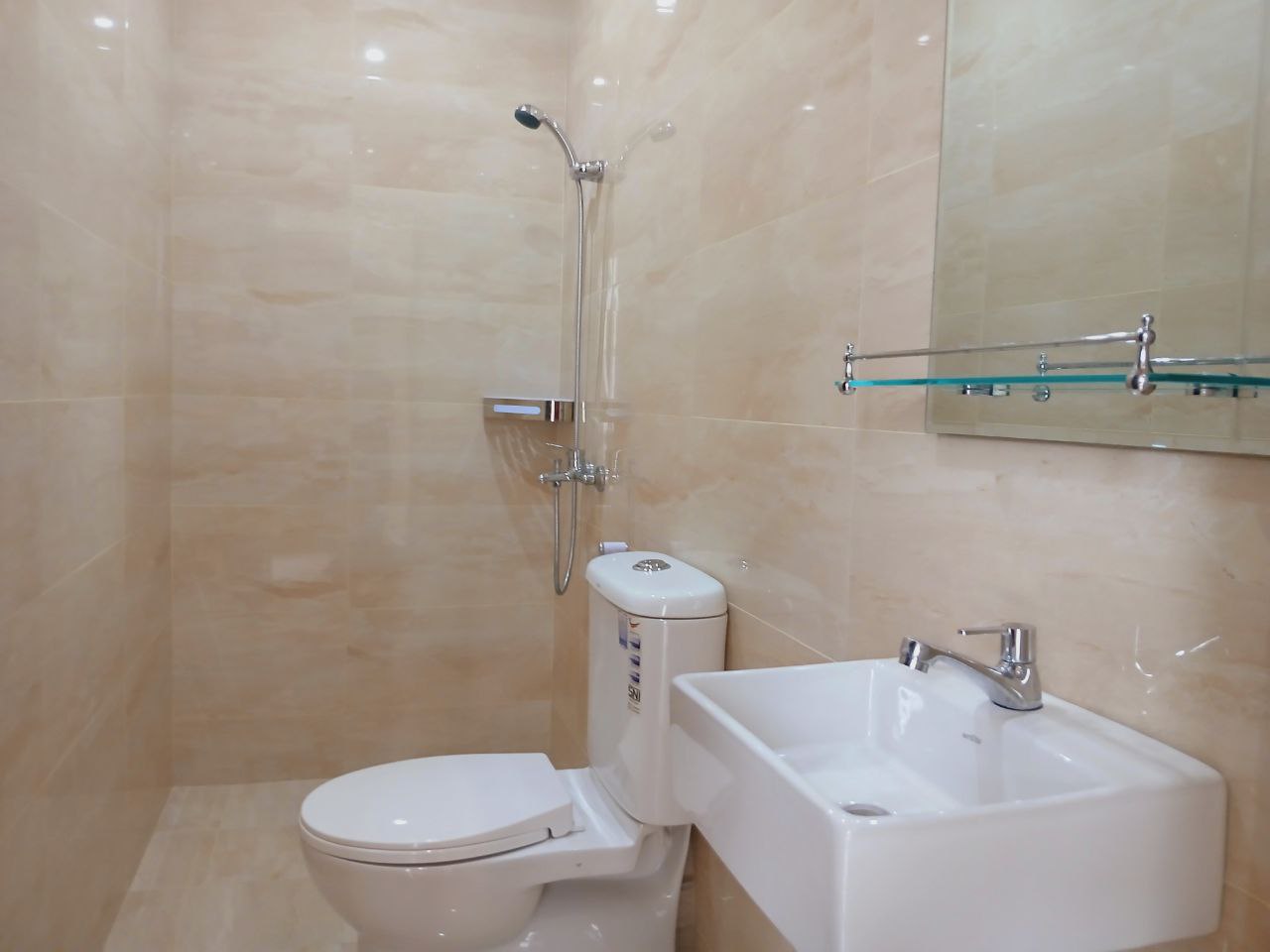 INNCA THAMRIN - Kamar Besar (3)