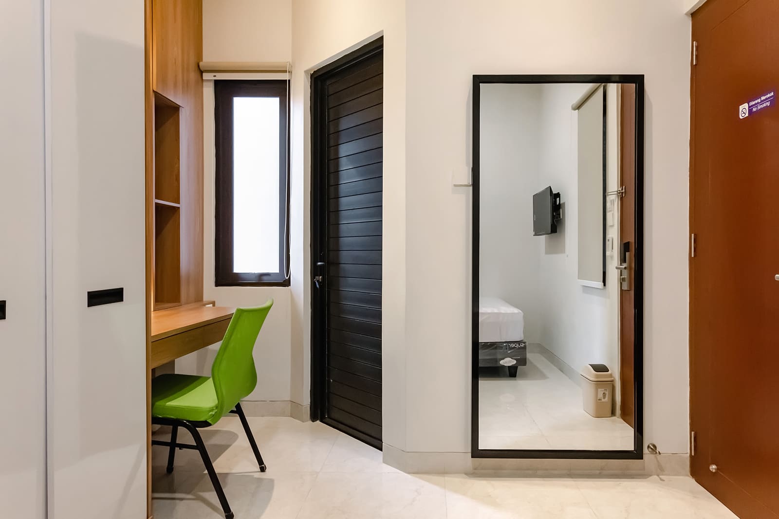 Inn-House-Simpang-Lima-SR-7