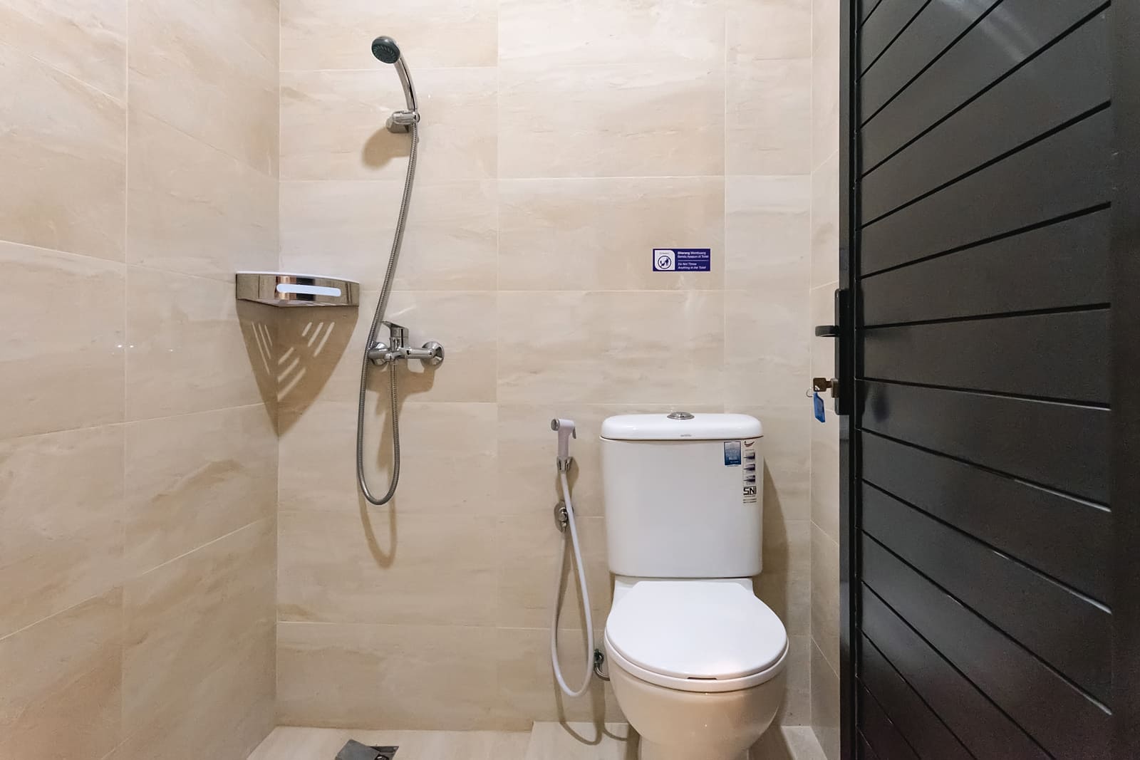 Inn-House-Simpang-Lima-SR-9